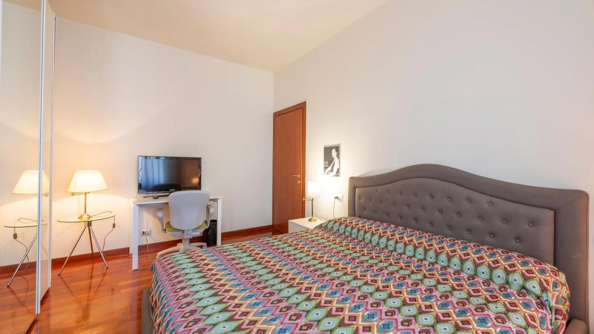 Appartamento Canadese Milan 0*,  Italy